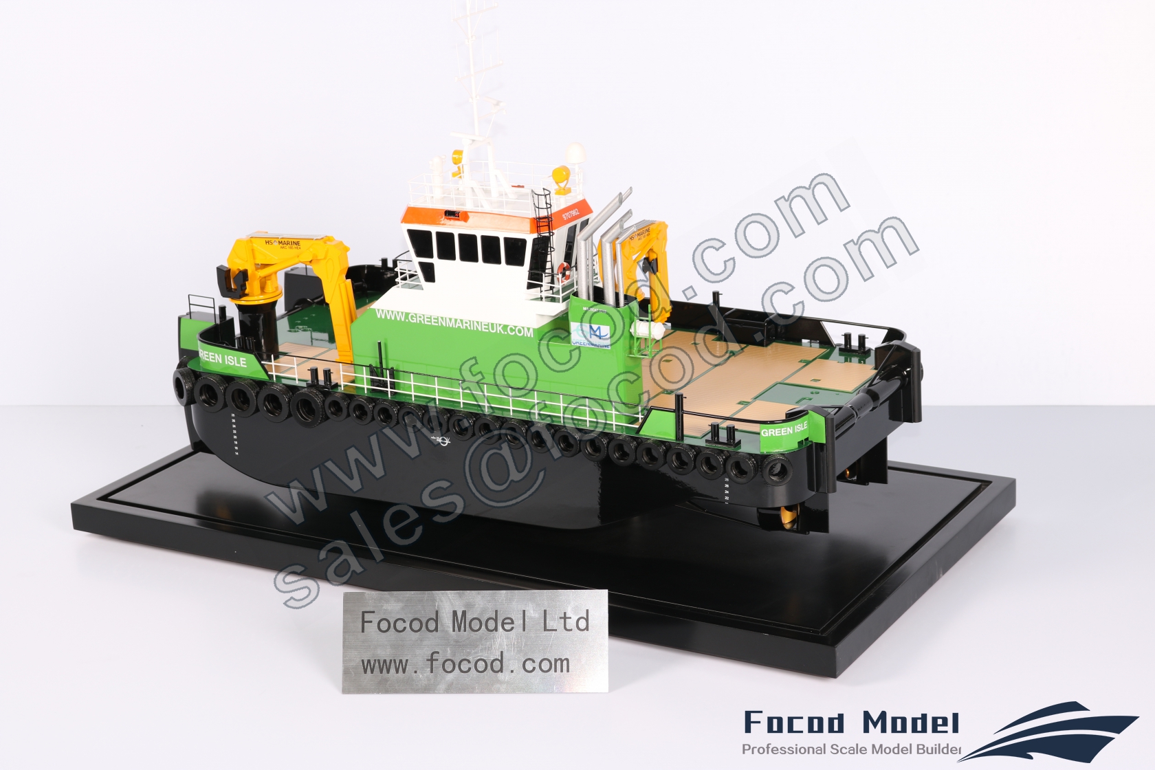 customized model of 27m tug